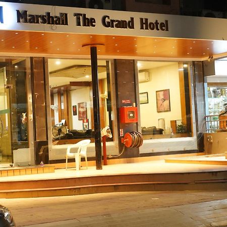 Marshall The Grand Hotel Ahmedabad Bagian luar foto